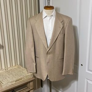 Yves Saint Laurent sport coat 42reg